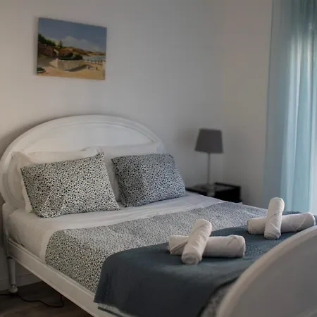 Sea Breeze Hotel 3*